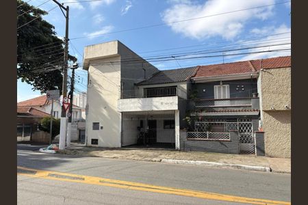 Casa à venda com 154m², 3 quartos e 2 vagasFACHADA