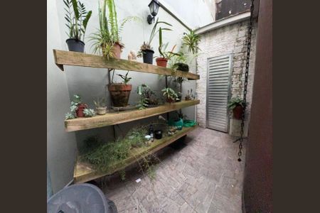 Casa à venda com 154m², 3 quartos e 2 vagasQUINTAL