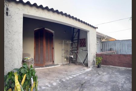 Casa à venda com 154m², 3 quartos e 2 vagasVARANDA