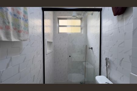 Apartamento à venda com 60m², 3 quartos e 1 vaga Apartamento à venda com 60m², 3 quartos e 1 vagaBanheiro