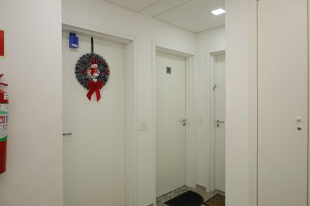 Apartamento à venda com 68m², 2 quartos e 1 vagaÁrea comum - Saguão do andar - Instalado lockbox na porta do apto