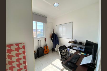 Apartamento à venda com 65m², 2 quartos e 1 vagaQuarto 