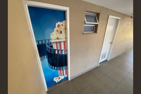 Apartamento à venda com 65m², 2 quartos e 1 vagaCinema