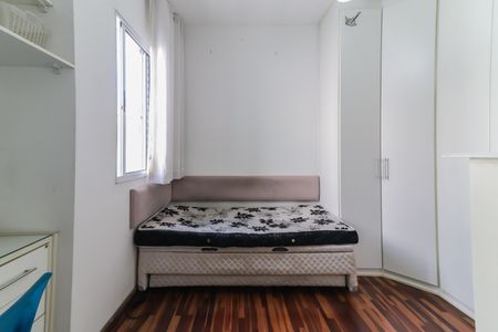 Casa de condomínio à venda com 180m², 3 quartos e 2 vagas Casa de condomínio à venda com 180m², 3 quartos e 2 vagasSuíte 02