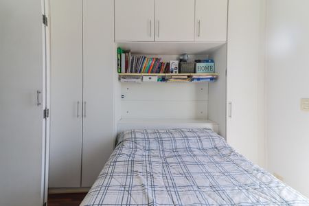 Casa de condomínio à venda com 180m², 3 quartos e 2 vagas Casa de condomínio à venda com 180m², 3 quartos e 2 vagasSuíte 03