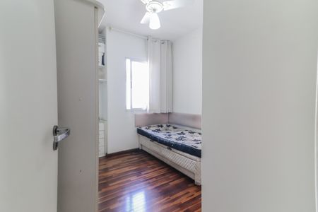 Casa de condomínio à venda com 180m², 3 quartos e 2 vagas Casa de condomínio à venda com 180m², 3 quartos e 2 vagasSuíte 02