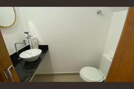 Casa à venda com 94m², 3 quartos e 2 vagas