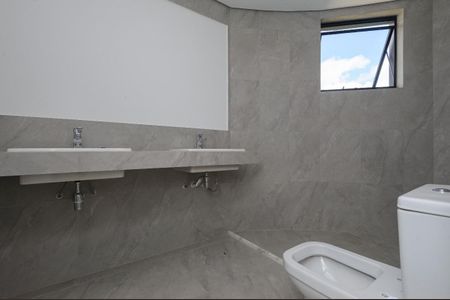 Apartamento à venda com 148m², 3 quartos e 4 vagas