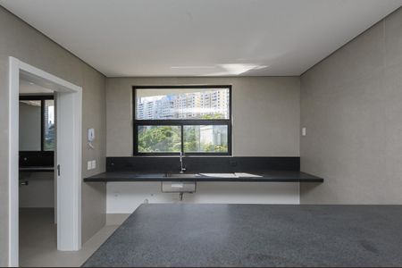 Apartamento à venda com 148m², 3 quartos e 4 vagas