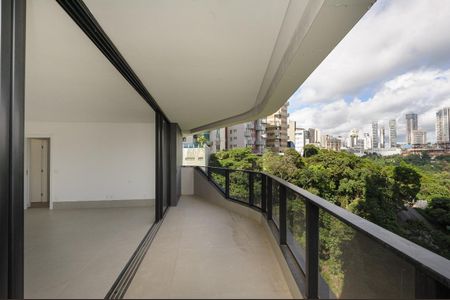 Apartamento à venda com 148m², 3 quartos e 4 vagas