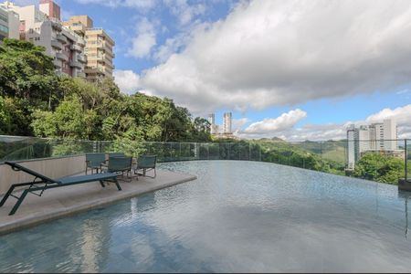 Apartamento à venda com 148m², 3 quartos e 4 vagas