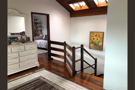 Casa à venda com 4 quartos, 403m² em Vila Galvão, Guarulhos