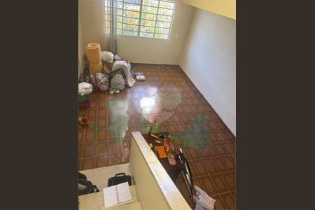 Casa à venda com 3 quartos, 105m² em Socorro, São Paulo