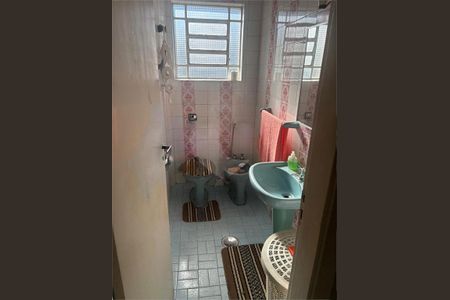 Casa à venda com 105m², 3 quartos e 2 vagas