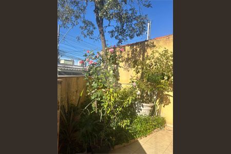 Casa à venda com 105m², 3 quartos e 2 vagas