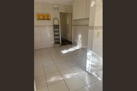 Casa à venda com 105m², 3 quartos e 2 vagas