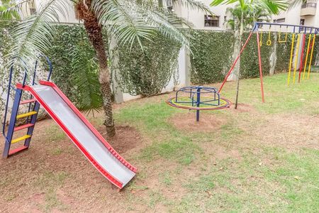 Apartamento à venda com 410m², 5 quartos e 4 vagasÁrea comum - Playground