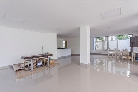 Apartamento à venda com 410m², 5 quartos e 4 vagasÁrea comum - Salão de festas