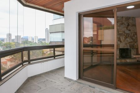 Sacada de apartamento à venda com 5 quartos, 410m² em Lapa, São Paulo