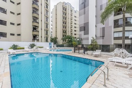Apartamento à venda com 410m², 5 quartos e 4 vagasÁrea comum - Piscina