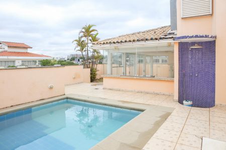 Apartamento à venda com 410m², 5 quartos e 4 vagasPiscina