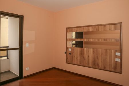 Apartamento à venda com 410m², 5 quartos e 4 vagasSuíte 1