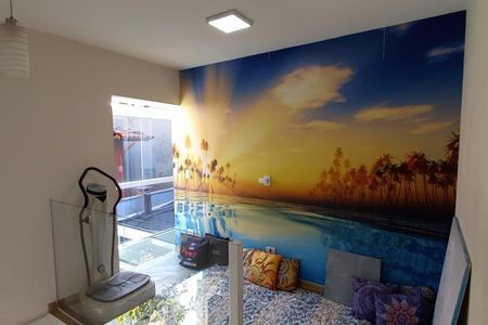 Casa à venda com 160m², 4 quartos e 4 vagas