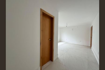 Apartamento à venda com 660m², 5 quartos e 3 vagasSuíte 4