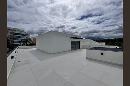 Apartamento à venda com 660m², 5 quartos e 3 vagasTerraço