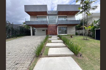 Apartamento à venda com 660m², 5 quartos e 3 vagasFachada