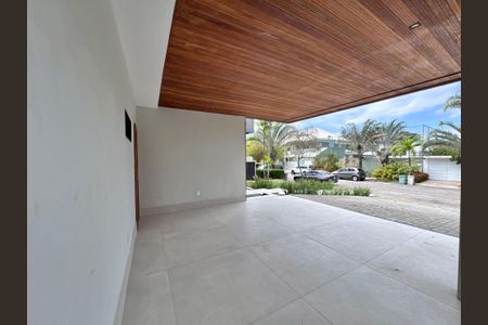 Apartamento à venda com 660m², 5 quartos e 3 vagasÁrea externa