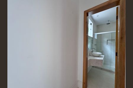 Apartamento à venda com 660m², 5 quartos e 3 vagasSuíte 5 - Banheiro