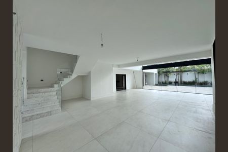 Apartamento à venda com 660m², 5 quartos e 3 vagasSala