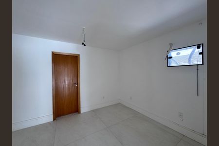 Apartamento à venda com 660m², 5 quartos e 3 vagasSuíte 1 Master - Closet