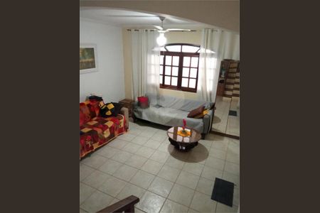 Casa à venda com 3 quartos, 130m² em Jardim Moreira, Guarulhos