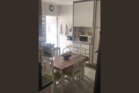 Casa à venda com 5 quartos, 150m² em Vila Cavaton, São Paulo