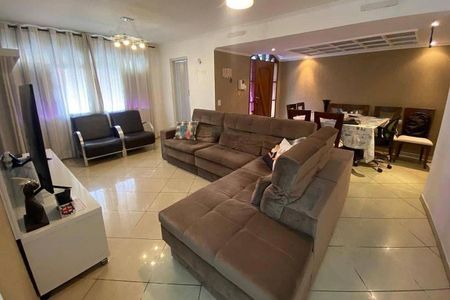 Casa à venda com 5 quartos, 150m² em Vila Cavaton, São Paulo