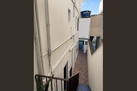 Casa à venda com 171m², 9 quartos e sem vaga