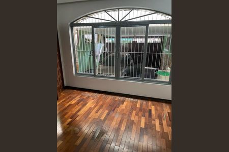 Casa à venda com 171m², 9 quartos e sem vaga