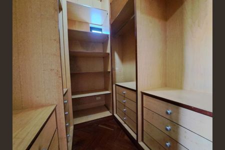 Casa à venda com 3 quartos, 184m² em Vila Formosa, São Paulo