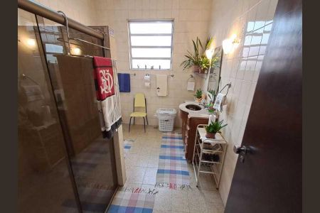 Casa de condomínio à venda com 450m², 4 quartos e 4 vagas