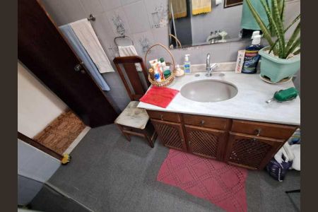 Casa de condomínio à venda com 450m², 4 quartos e 4 vagas