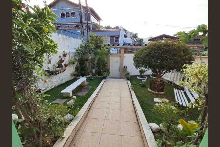 Casa de condomínio à venda com 450m², 4 quartos e 4 vagas