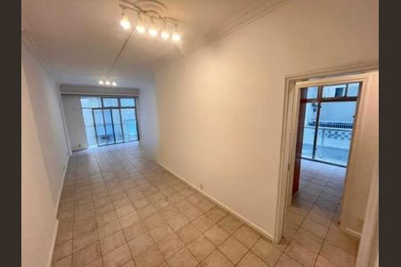 Apartamento à venda com 121m², 3 quartos e 1 vaga