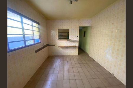 Casa à venda com 3 quartos, 100m² em Parque dos Bancarios, São Paulo