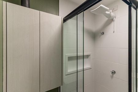 Banheiro de apartamento à venda com 1 quarto, 48m² em Vila Buarque, São Paulo
