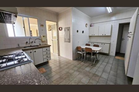 Apartamento à venda com 147m², 3 quartos e 2 vagas Apartamento à venda com 147m², 3 quartos e 2 vagasFoto 01