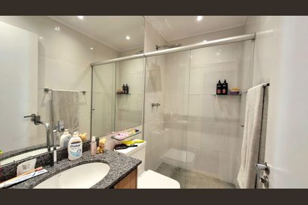 Apartamento à venda com 63m², 2 quartos e 2 vagas Apartamento à venda com 63m², 2 quartos e 2 vagasBanheiro