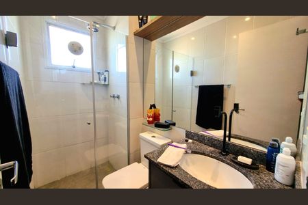 Apartamento à venda com 63m², 2 quartos e 2 vagas Apartamento à venda com 63m², 2 quartos e 2 vagasBanheiro