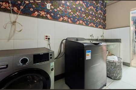 Apartamento para alugar com 220m², 3 quartos e 2 vagasÁrea de Serviço